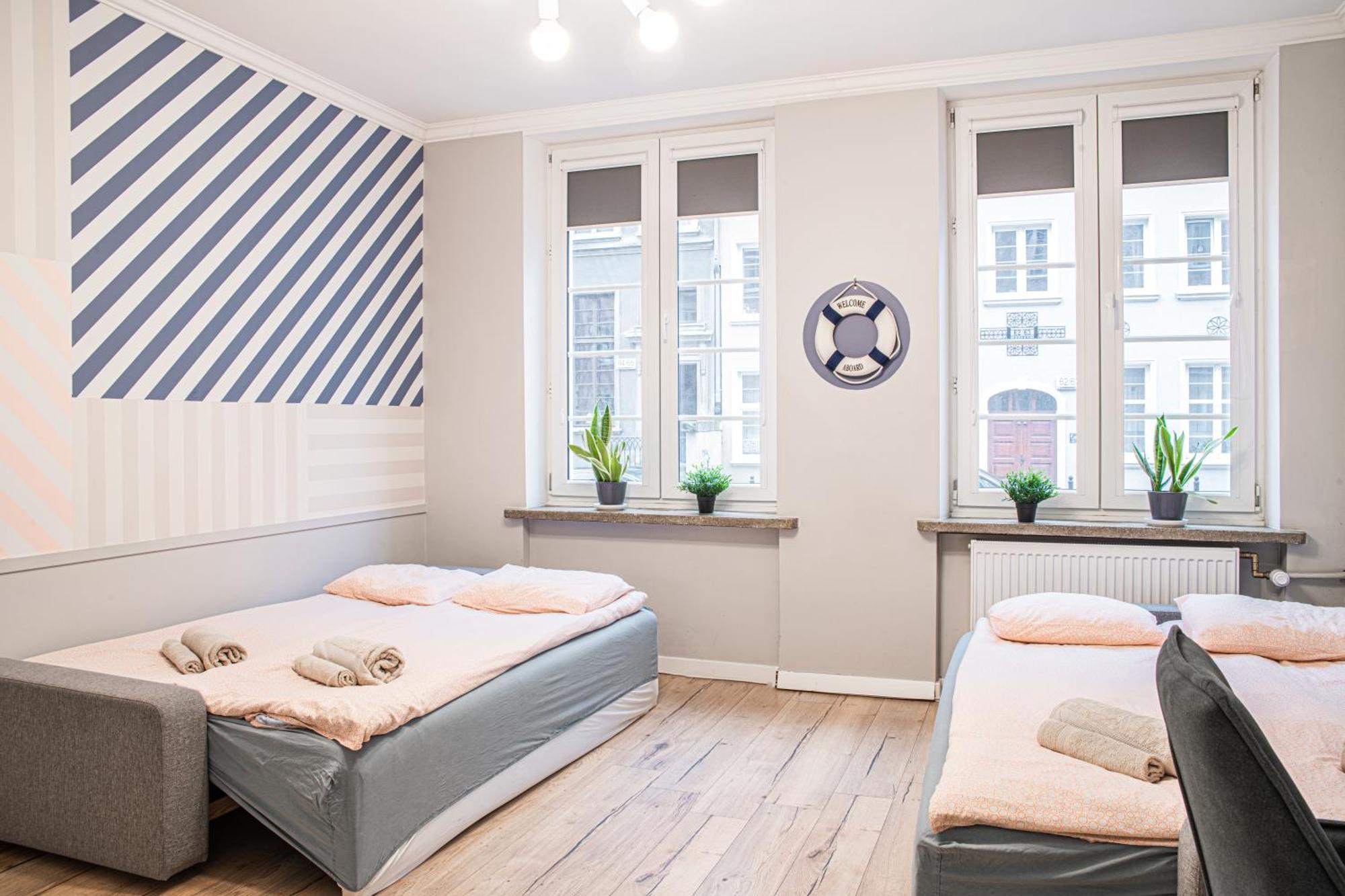 Lily Apart - Private Rooms In The Old Town 格但斯克 外观 照片