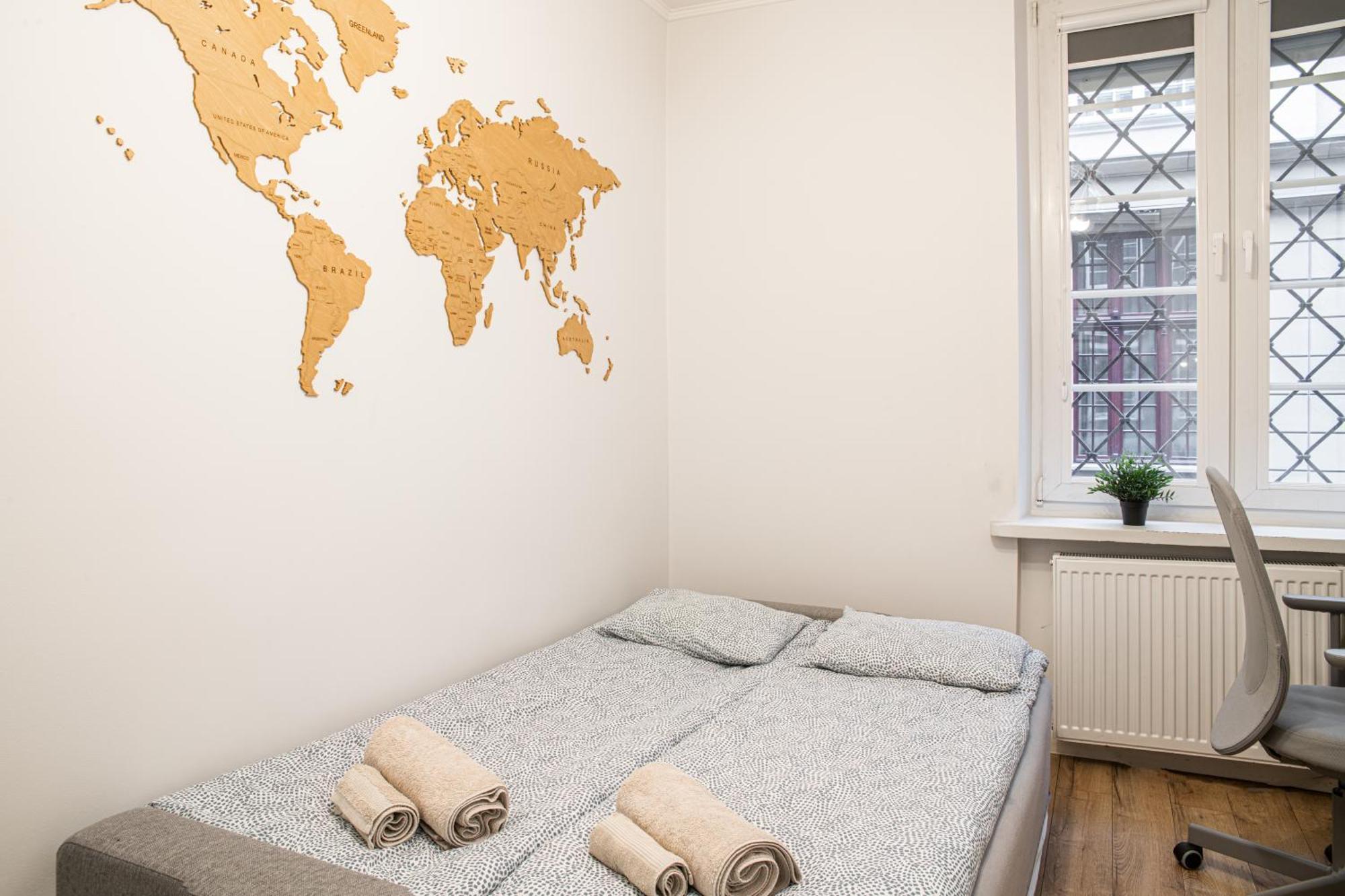 Lily Apart - Private Rooms In The Old Town 格但斯克 外观 照片